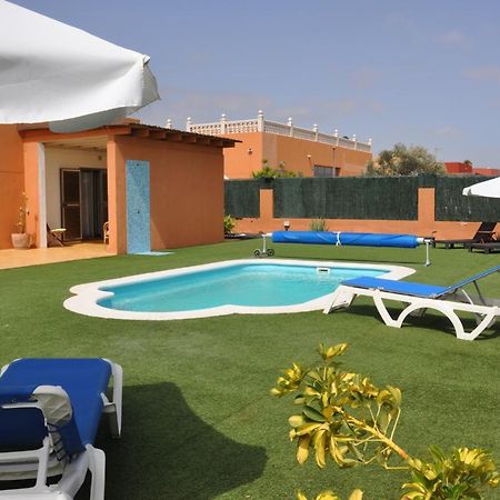 Eco Villa White Suite With Climatized Pool Caleta De Fuste Exterior photo