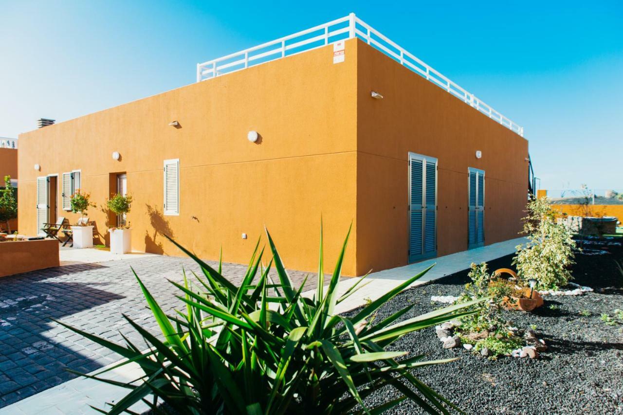 Eco Villa White Suite With Climatized Pool Caleta De Fuste Exterior photo